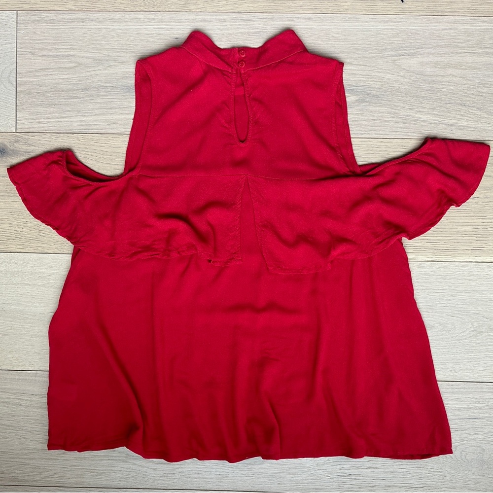 BP. Ruffle Cold Shoulder Top in Red - Picture 4 of 10